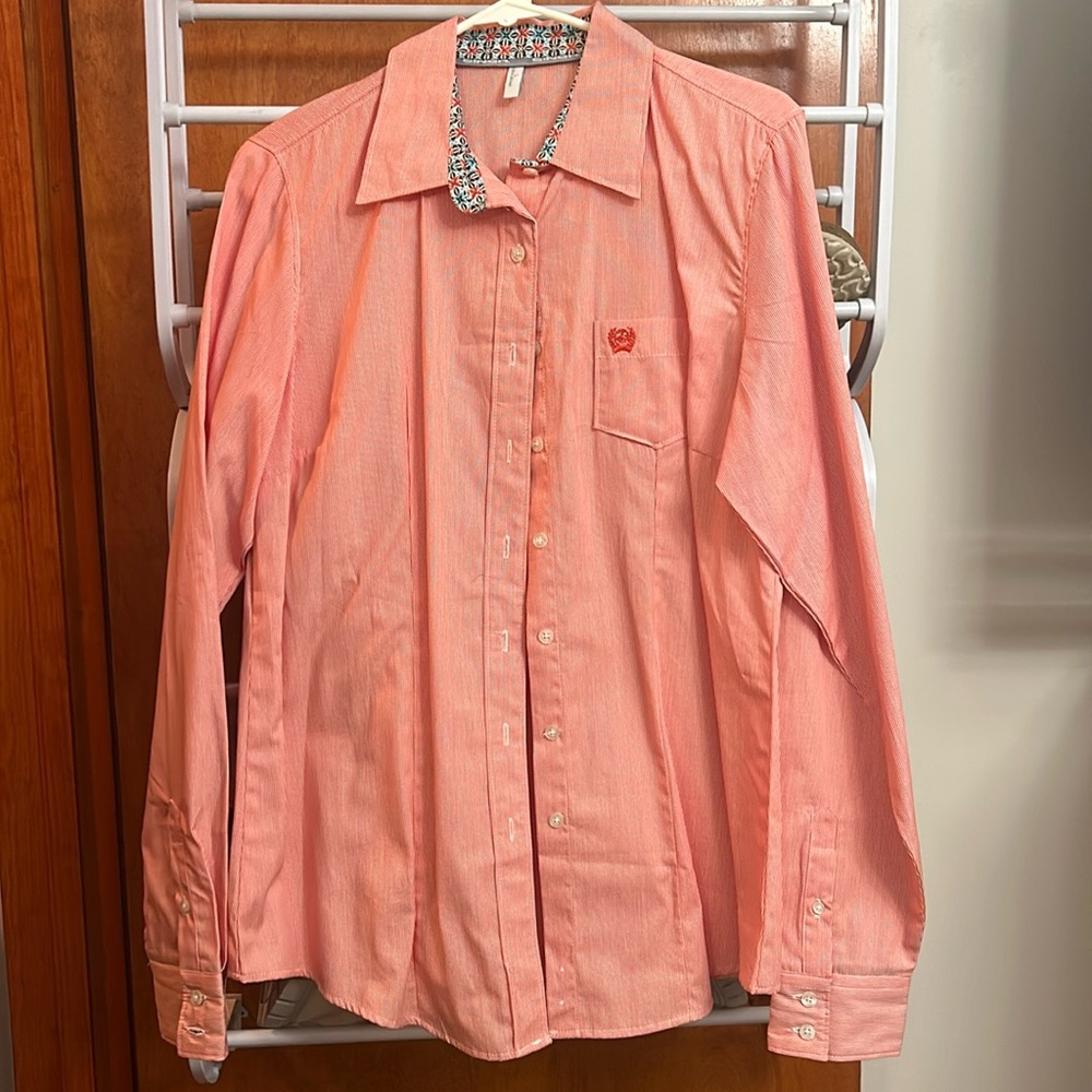 Cinch button up